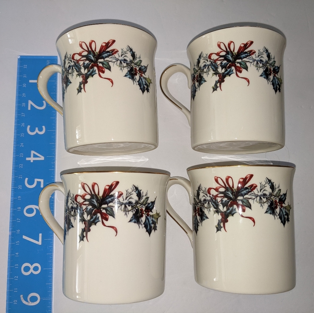 (4) Lenox Winter Greetings Accent Mugs